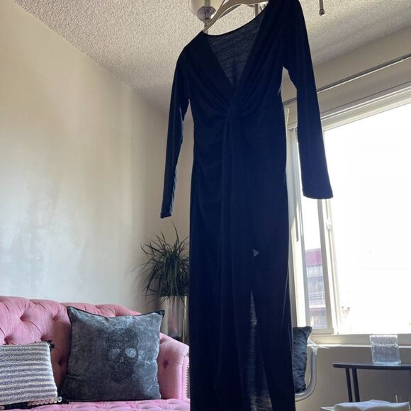 High Slit Twist From Maxi Dress - Picture 6 of 14